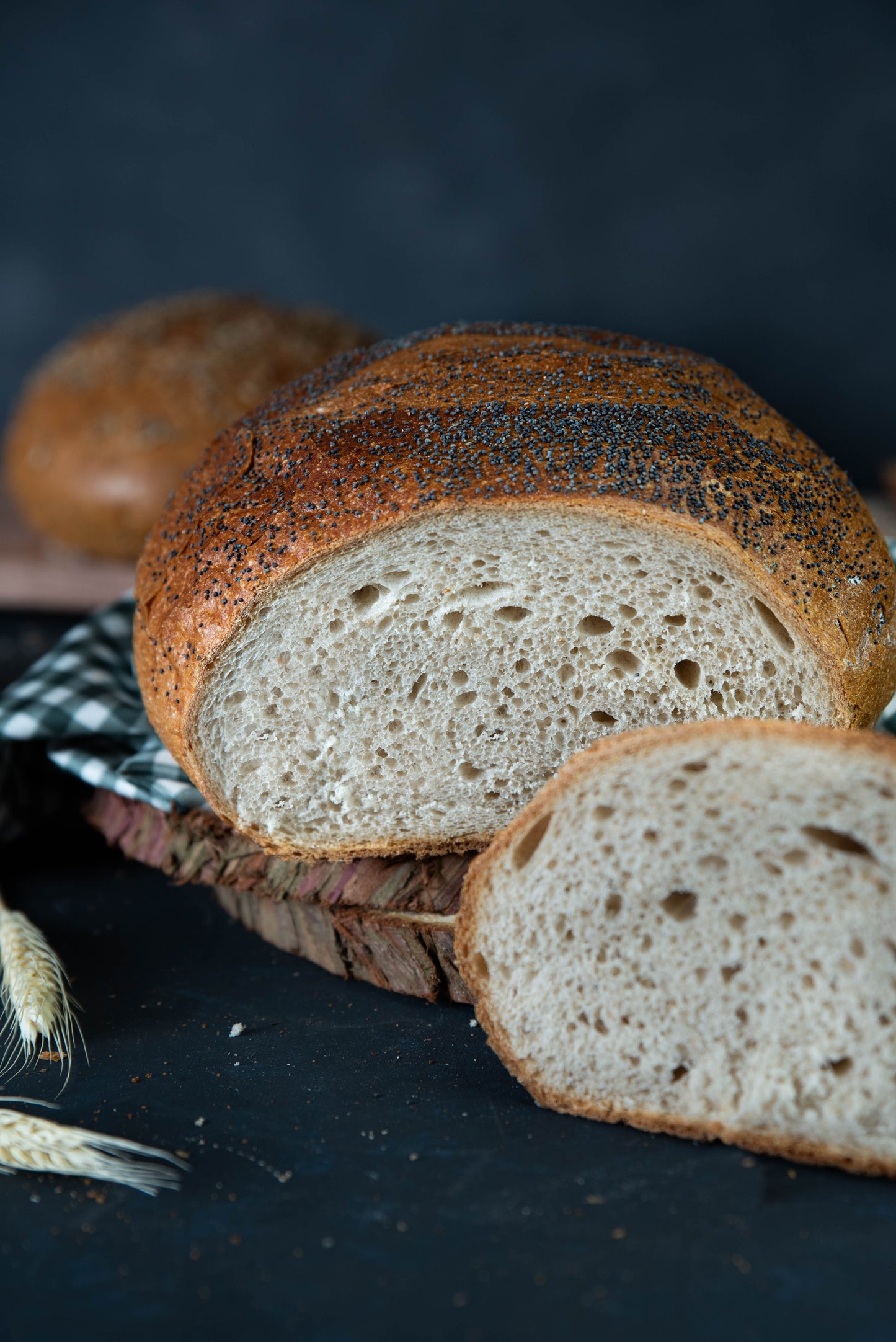 Sourdough w. Poppy