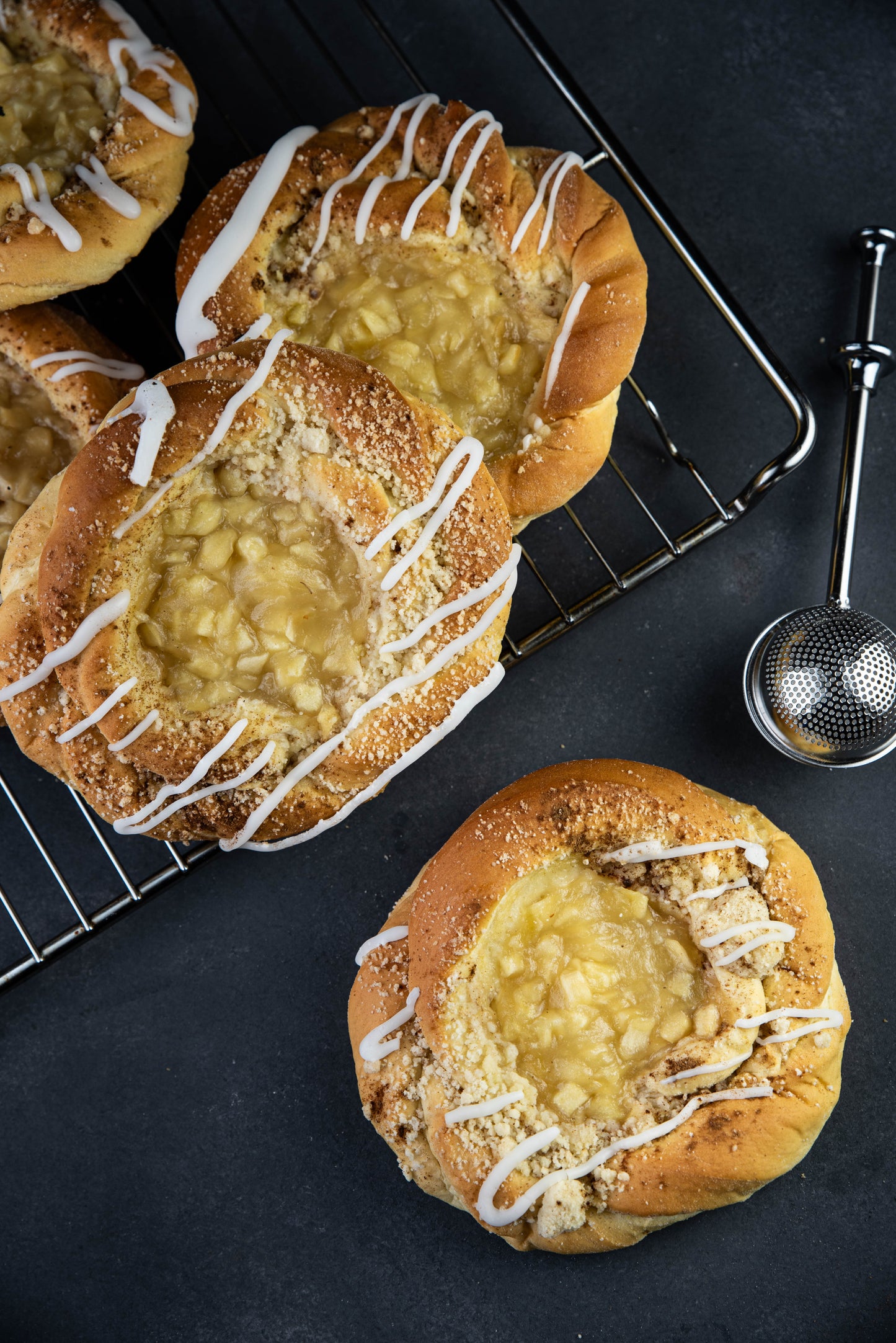 Dzrozdzowka Mini - Traditional Polish sweet roll