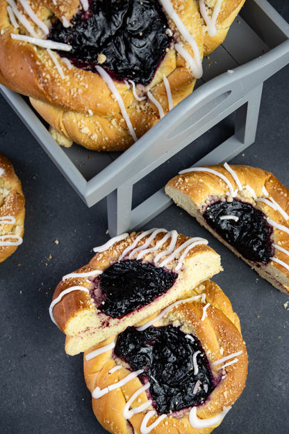 Dzrozdzowka Mini - Traditional Polish sweet roll